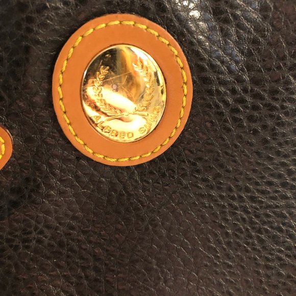 Alfred Sung Retro Style Shoulder Bag - Picture 12 of 15